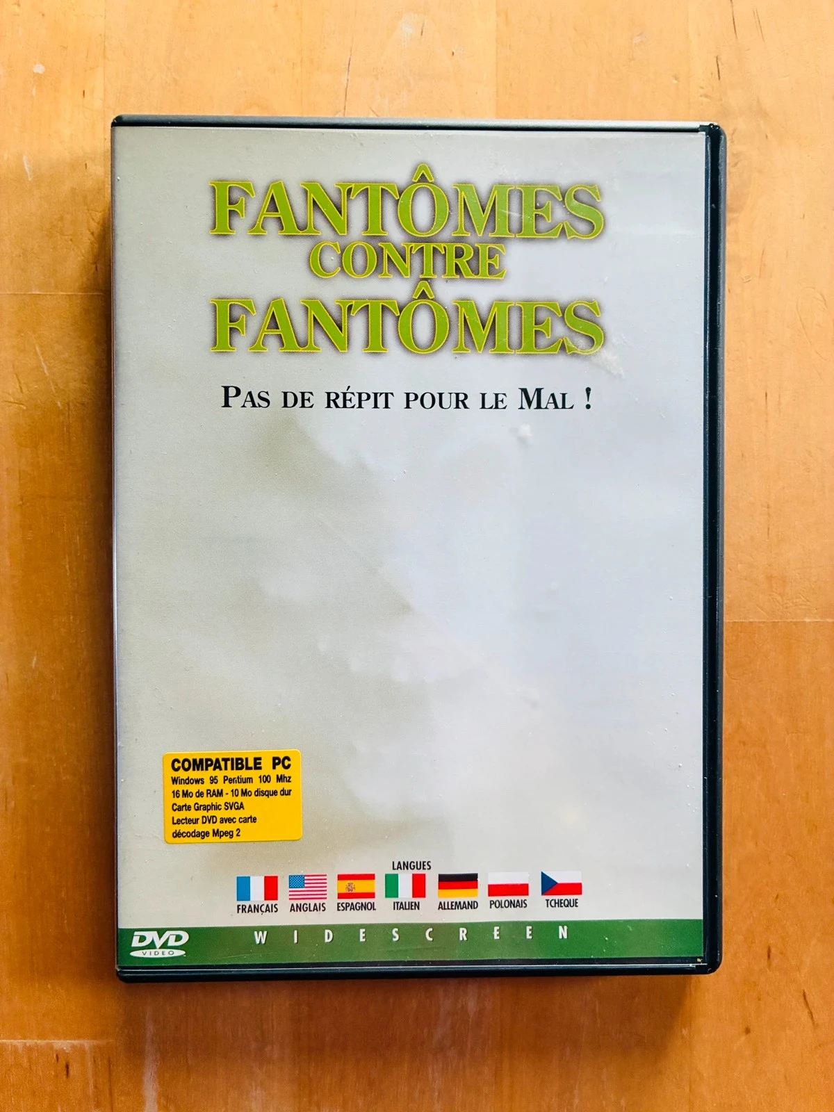 DVD Fantômes contre Fantômes de Peter Jackson.